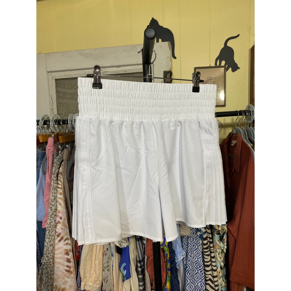 White High Waisted Smocked Pleated Active Shorts with Liner Large